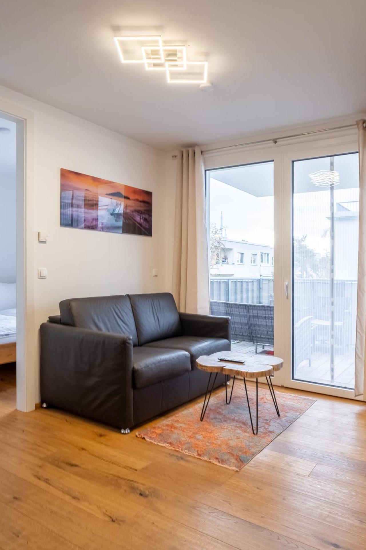 Modern Apartment W/ Cozy Balcony Near City Center Vienne Extérieur photo